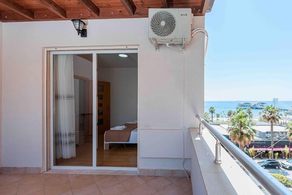 Grand View Apartment Durrës Buitenkant foto